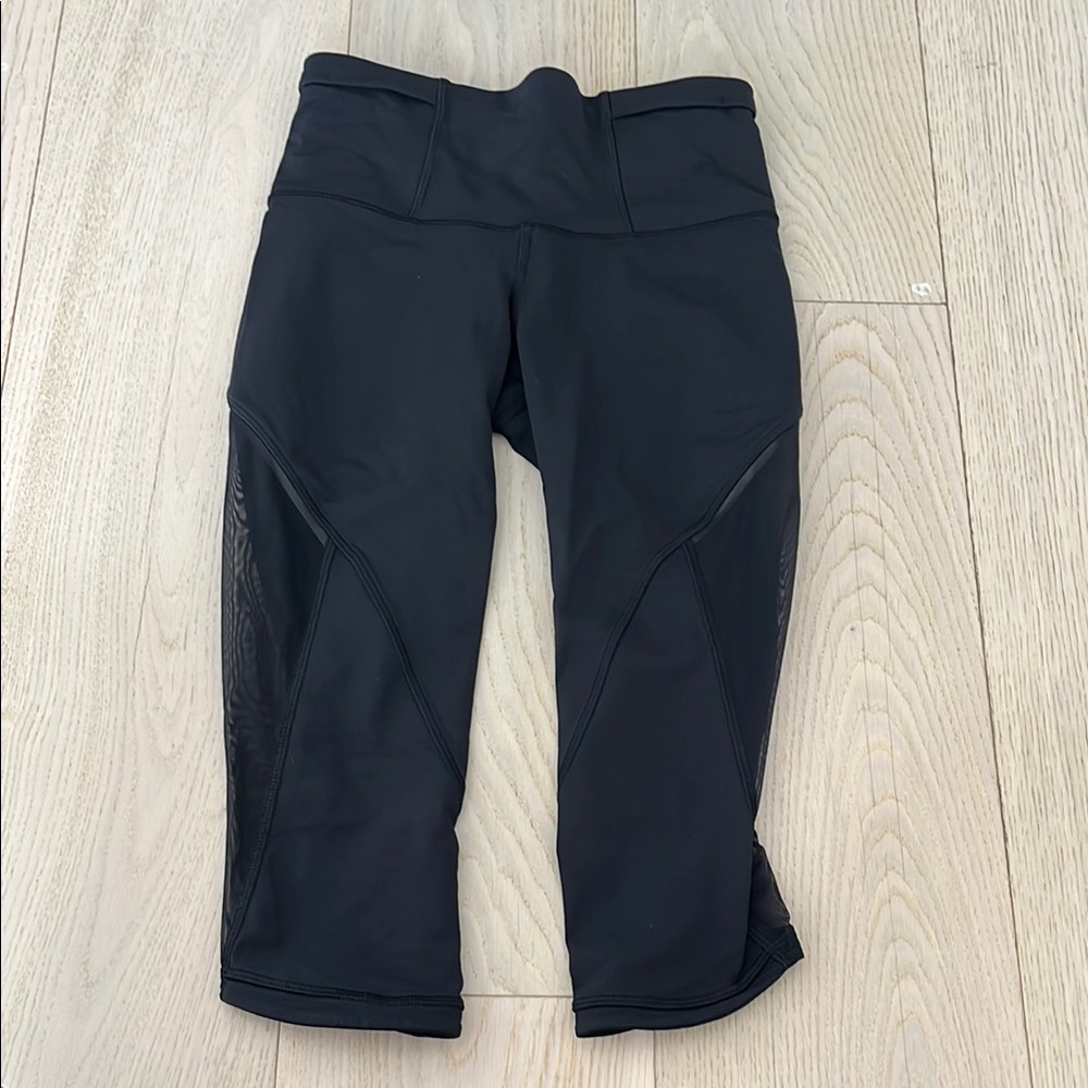 lululemon athletica Black Capris